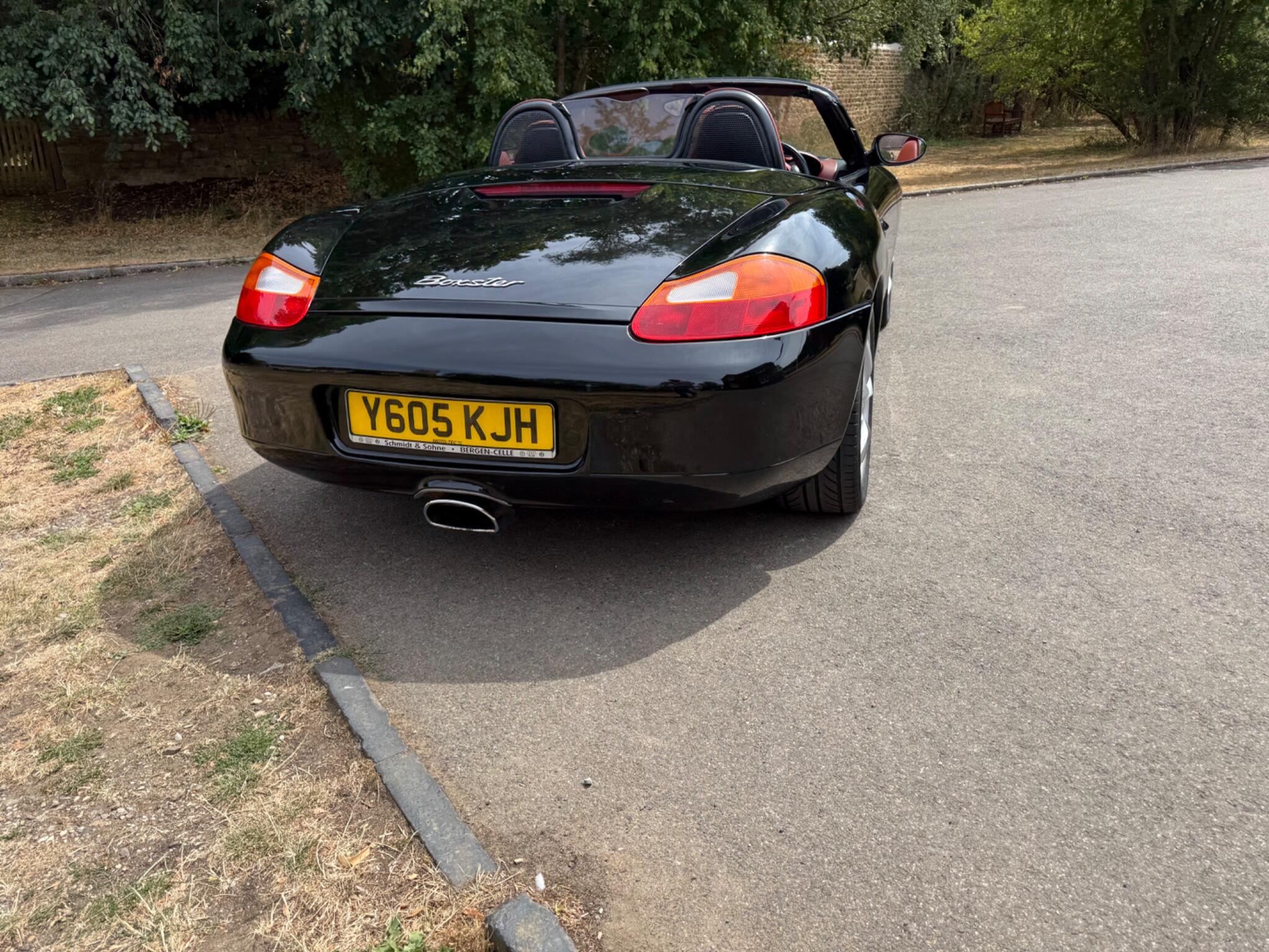 Porsche Boxster 2.7 986 2dr — photo 62 of 86